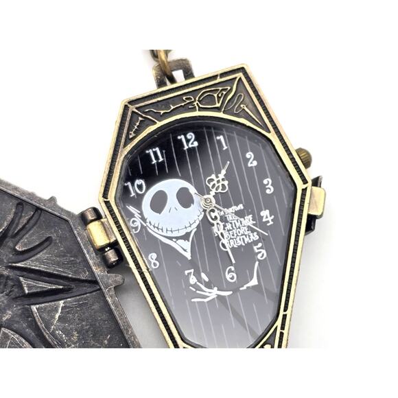 Jack Coffin Pocket Watch - Pendant Gift for Nightmare Fans Halloween Christmas - Picture 6 of 9